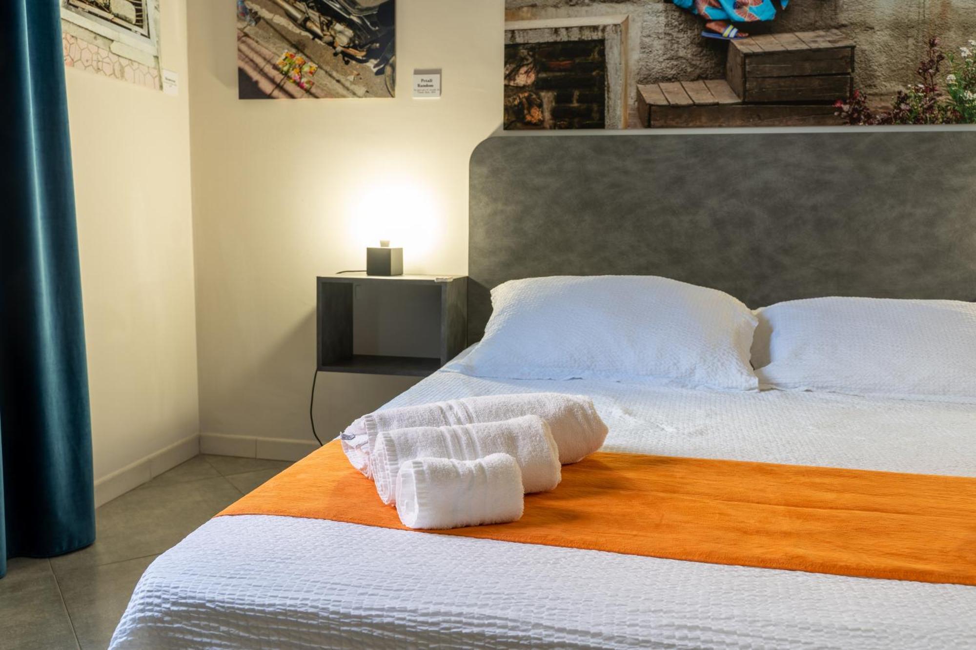 Click Art & Room Trabia Exterior photo